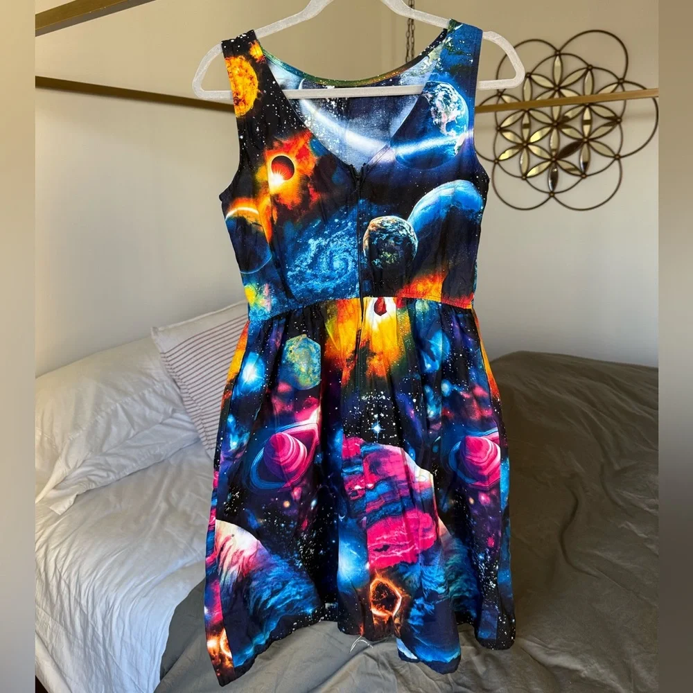 Retrolicious Cosmic Space Print Dress 
Size L Black Multicolor Pin Up Y2K Vtg - Picture 2 of 6